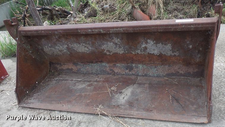 image for item FU9383 Skid steer grapple bucket