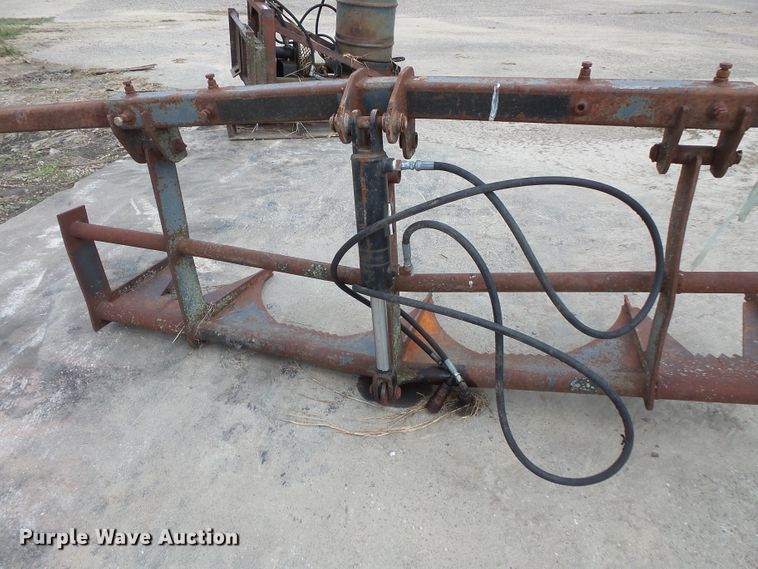 image for item FU9383 Skid steer grapple bucket
