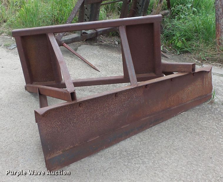 image for item FU9387 Skid steer blade