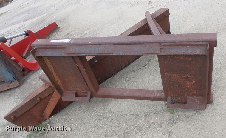 image for item FU9387 Skid steer blade