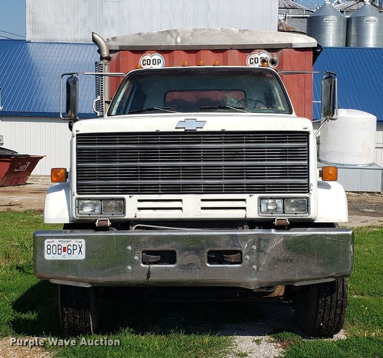 image for item FW9501 1989 Chevrolet Kodiak 70 grain truck