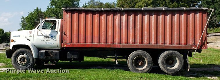 image for item FW9501 1989 Chevrolet Kodiak 70 grain truck