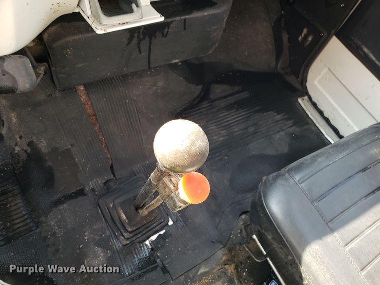 image for item FW9501 1989 Chevrolet Kodiak 70 grain truck