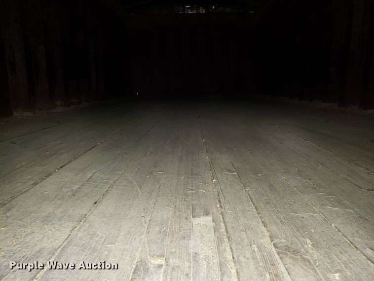 image for item FW9501 1989 Chevrolet Kodiak 70 grain truck