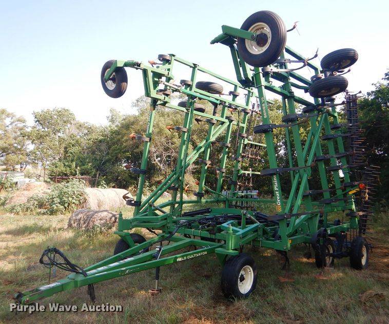 image for item FY9692 Great Plains Series VII 7337FC field cultivator