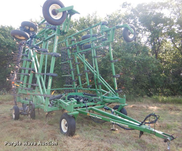image for item FY9692 Great Plains Series VII 7337FC field cultivator