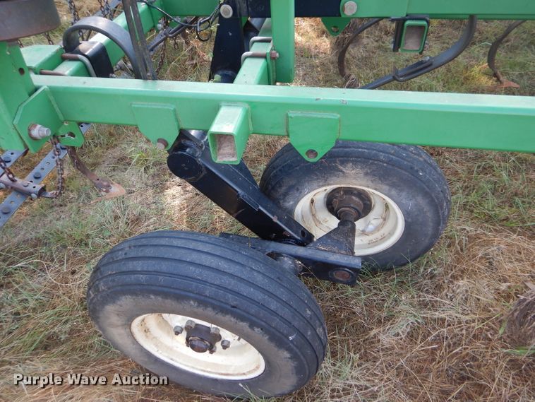 image for item FY9692 Great Plains Series VII 7337FC field cultivator
