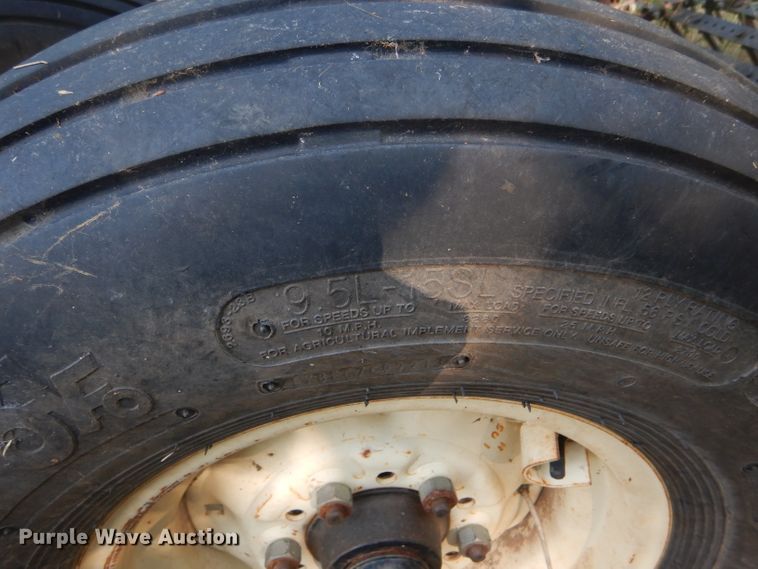 image for item FY9692 Great Plains Series VII 7337FC field cultivator