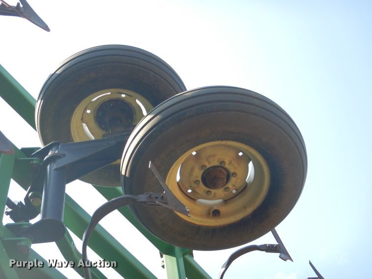 image for item FY9692 Great Plains Series VII 7337FC field cultivator