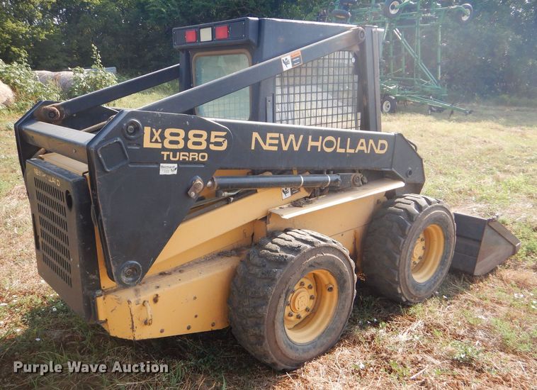image for item FY9693 1997 New Holland LX885 Turbo skid steer