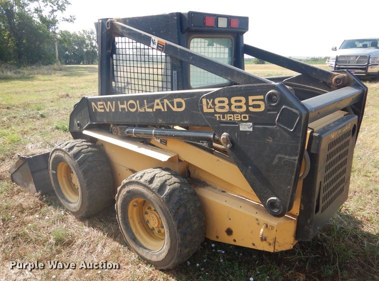 image for item FY9693 1997 New Holland LX885 Turbo skid steer