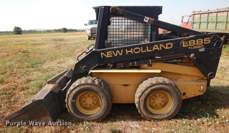 image for item FY9693 1997 New Holland LX885 Turbo skid steer