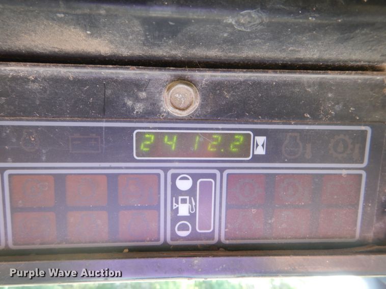 image for item FY9693 1997 New Holland LX885 Turbo skid steer