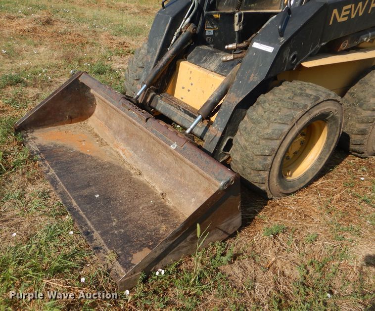 image for item FY9693 1997 New Holland LX885 Turbo skid steer