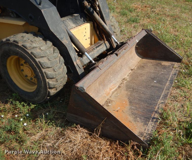 image for item FY9693 1997 New Holland LX885 Turbo skid steer