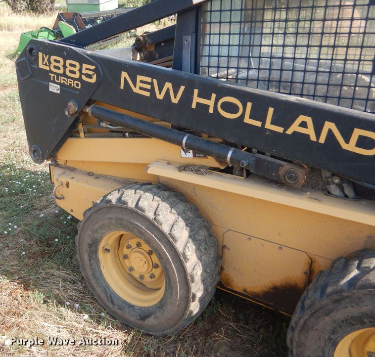 image for item FY9693 1997 New Holland LX885 Turbo skid steer