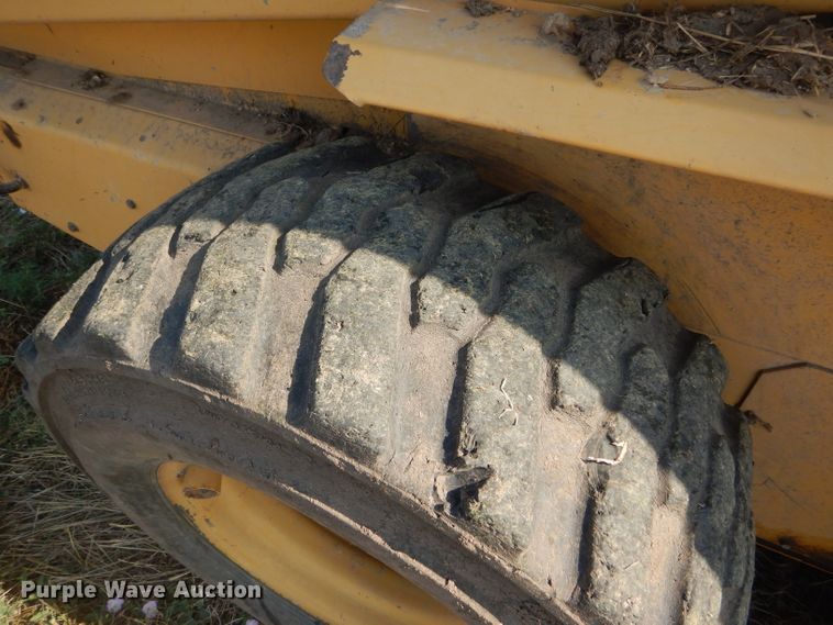 image for item FY9693 1997 New Holland LX885 Turbo skid steer