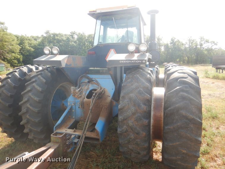 image for item FY9697 1989 Ford 846 Versatile Designation 6 4WD tractor