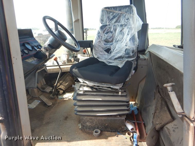 image for item FY9697 1989 Ford 846 Versatile Designation 6 4WD tractor