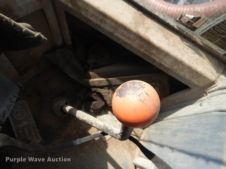 image for item FY9697 1989 Ford 846 Versatile Designation 6 4WD tractor