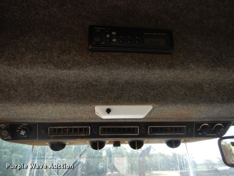 image for item FY9697 1989 Ford 846 Versatile Designation 6 4WD tractor