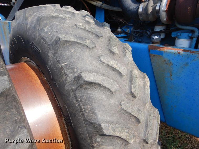 image for item FY9697 1989 Ford 846 Versatile Designation 6 4WD tractor