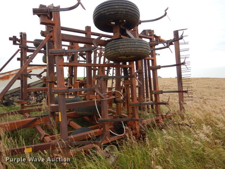 image for item FY9702 PCM 330.7.41W field cultivator