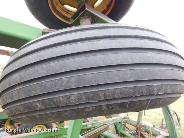 image for item FY9704 John Deere tandem double off-set disk