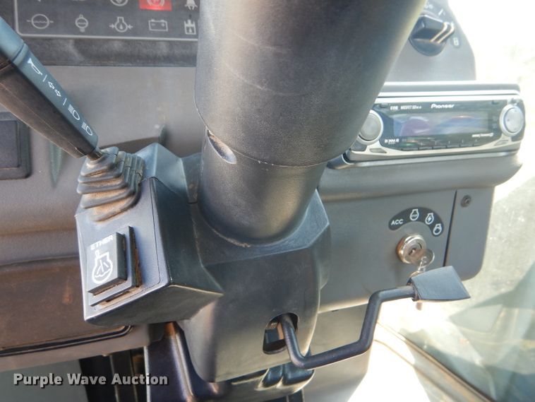 image for item FY9705 1994 Ford 9480 Versatile 4WD tractor