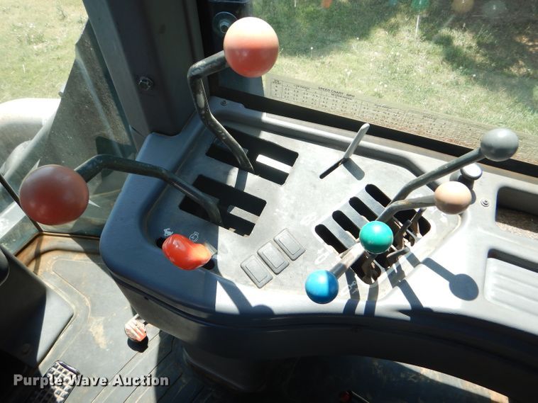 image for item FY9705 1994 Ford 9480 Versatile 4WD tractor