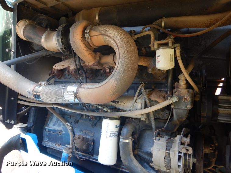 image for item FY9705 1994 Ford 9480 Versatile 4WD tractor