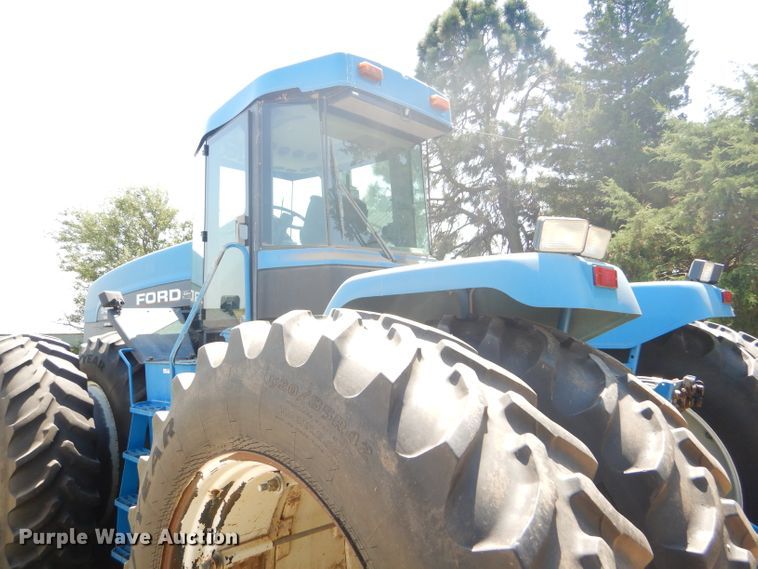 image for item FY9705 1994 Ford 9480 Versatile 4WD tractor