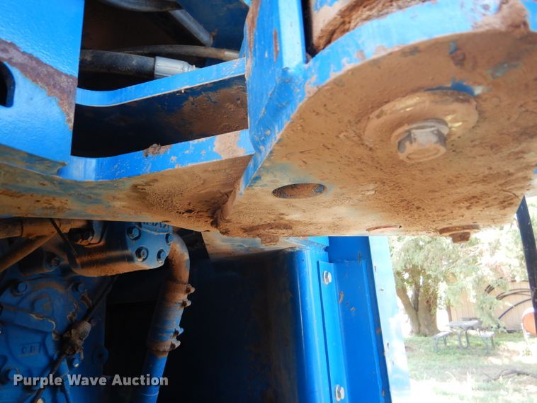 image for item FY9705 1994 Ford 9480 Versatile 4WD tractor