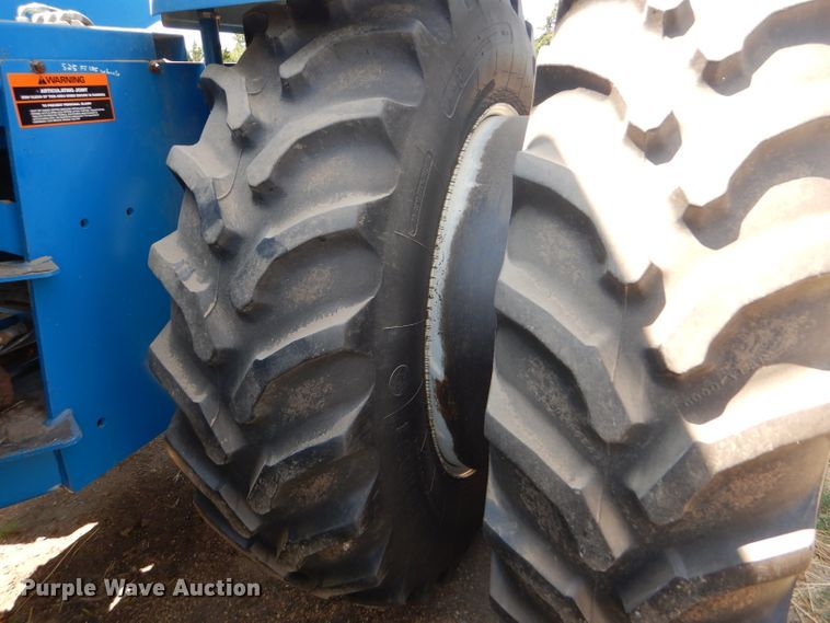 image for item FY9705 1994 Ford 9480 Versatile 4WD tractor