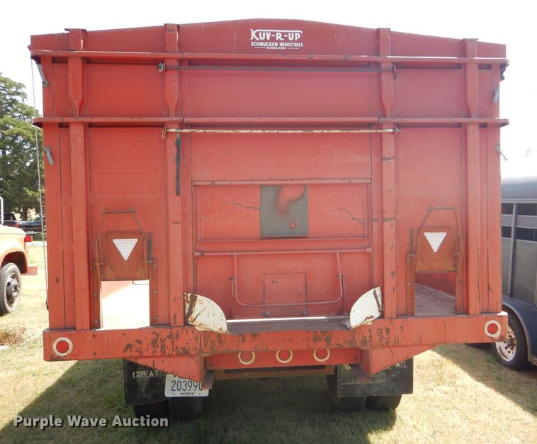 image for item FY9708 1972 Dodge 600 grain truck