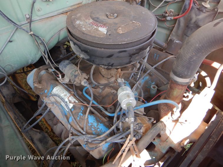 image for item FY9708 1972 Dodge 600 grain truck