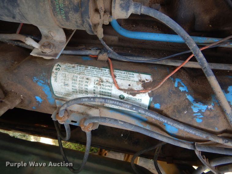 image for item FY9708 1972 Dodge 600 grain truck