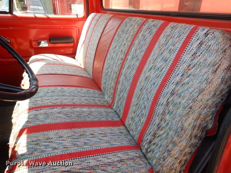 image for item FY9709 1975 Dodge D600 grain truck