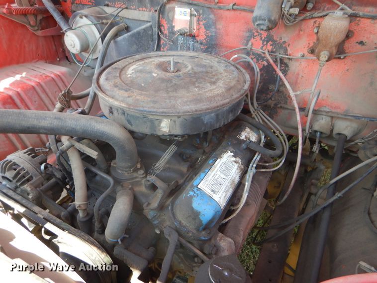 image for item FY9709 1975 Dodge D600 grain truck