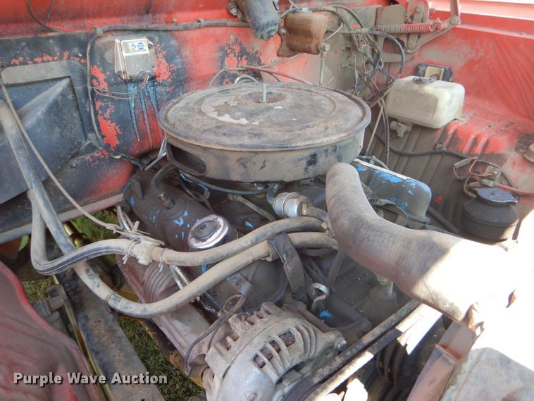 image for item FY9709 1975 Dodge D600 grain truck