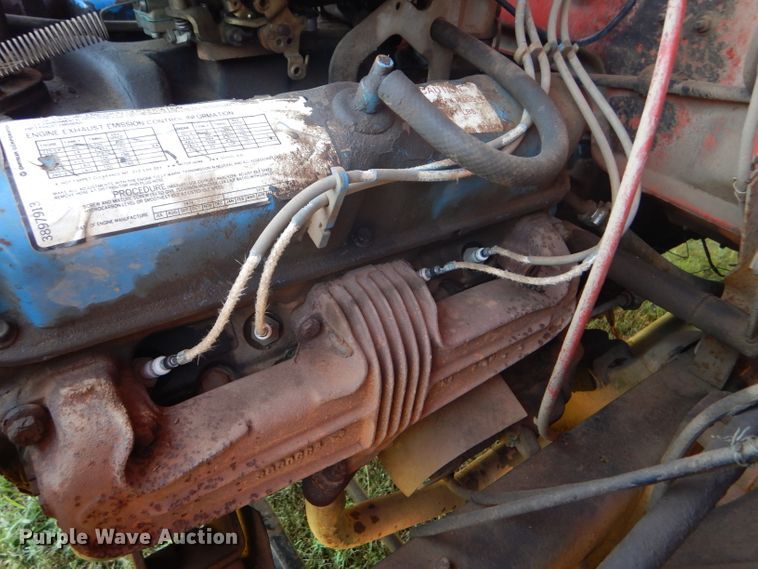 image for item FY9709 1975 Dodge D600 grain truck