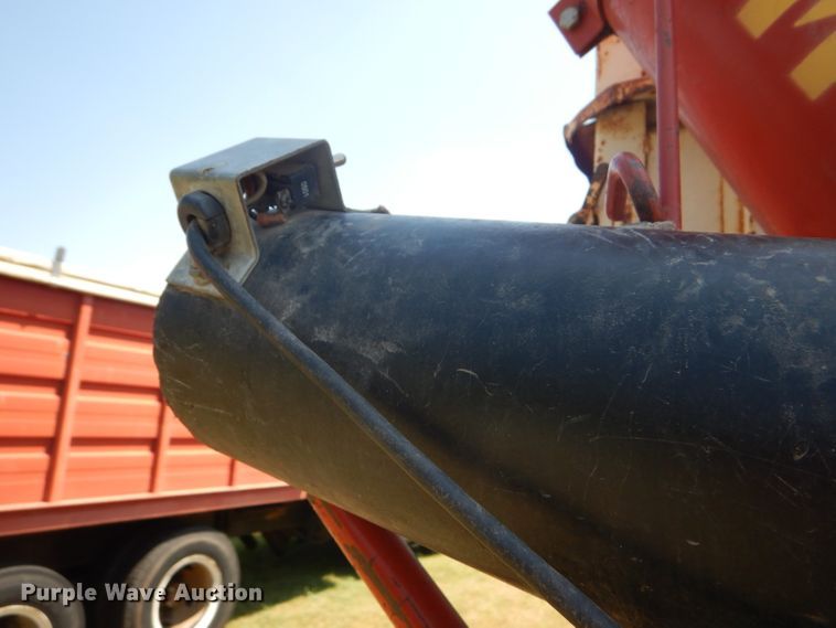 image for item FY9709 1975 Dodge D600 grain truck