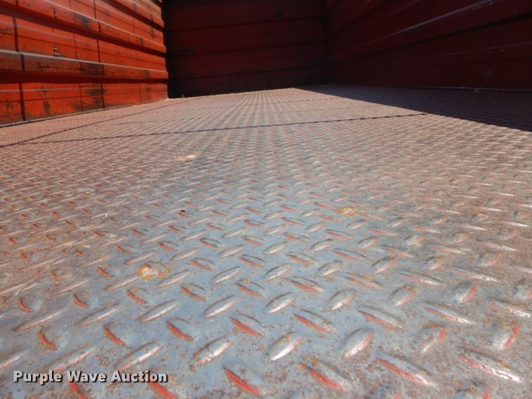 image for item FY9710 1977 Ford 7000 grain truck