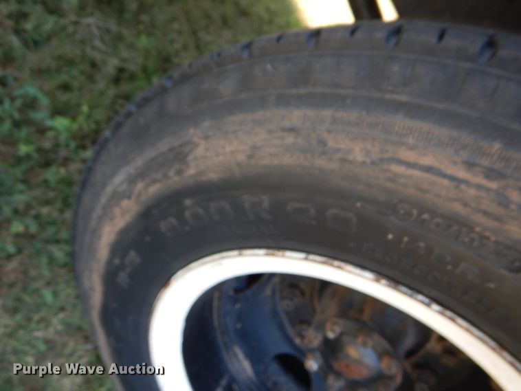 image for item FY9710 1977 Ford 7000 grain truck