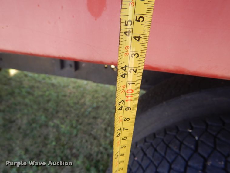 image for item FY9710 1977 Ford 7000 grain truck