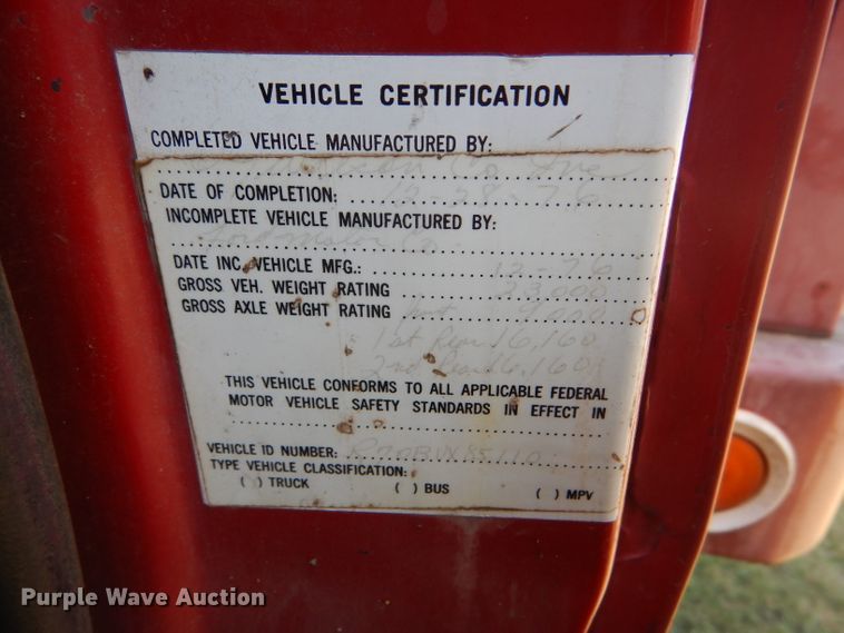 image for item FY9710 1977 Ford 7000 grain truck