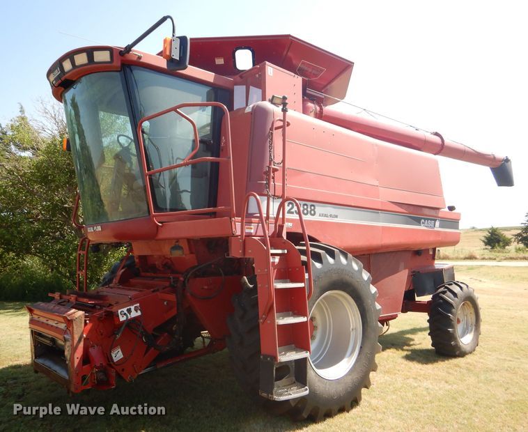 image for item FY9712 2000 Case IH 2388 combine