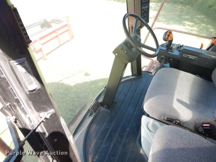 image for item FY9712 2000 Case IH 2388 combine