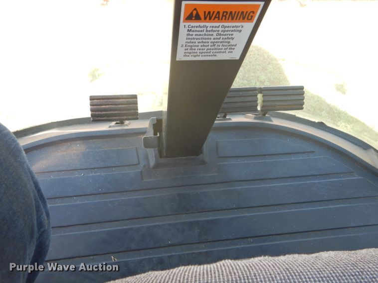 image for item FY9712 2000 Case IH 2388 combine