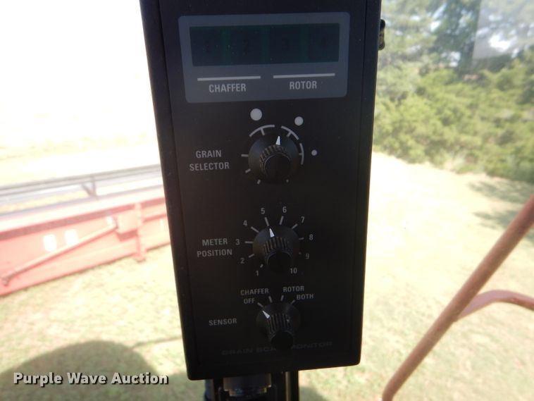 image for item FY9712 2000 Case IH 2388 combine